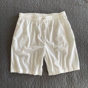MEN'S SHORTS - LIGHT-  FABRIC (M)